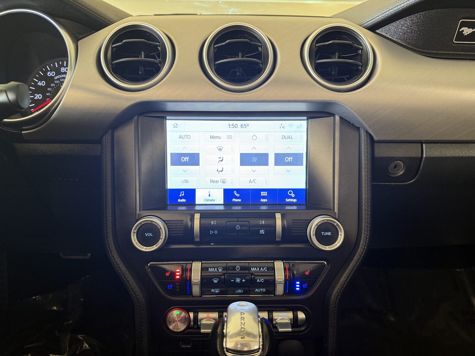 2020 Ford Mustang gallery photo 8